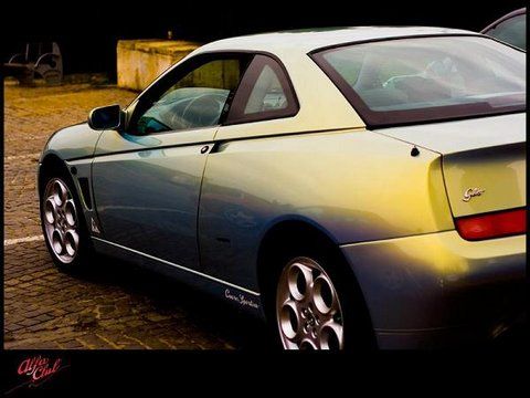alfa romeo GTV.JPG