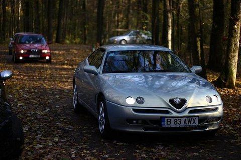 alfa romeo gtv2.JPG