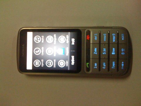 Nokia C3-01,.JPG