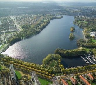 sloterplas (327 x 289).jpg